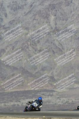 media/Dec-07-2025-CVMA (Sun) [[3e7d2de5dc]]/Race 7-Formula Lightweight Twins Shootout/